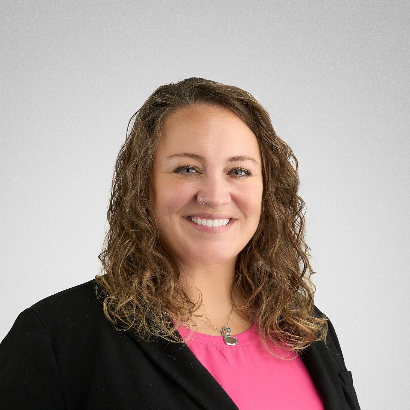 Professional headshot of Lindsay Smith